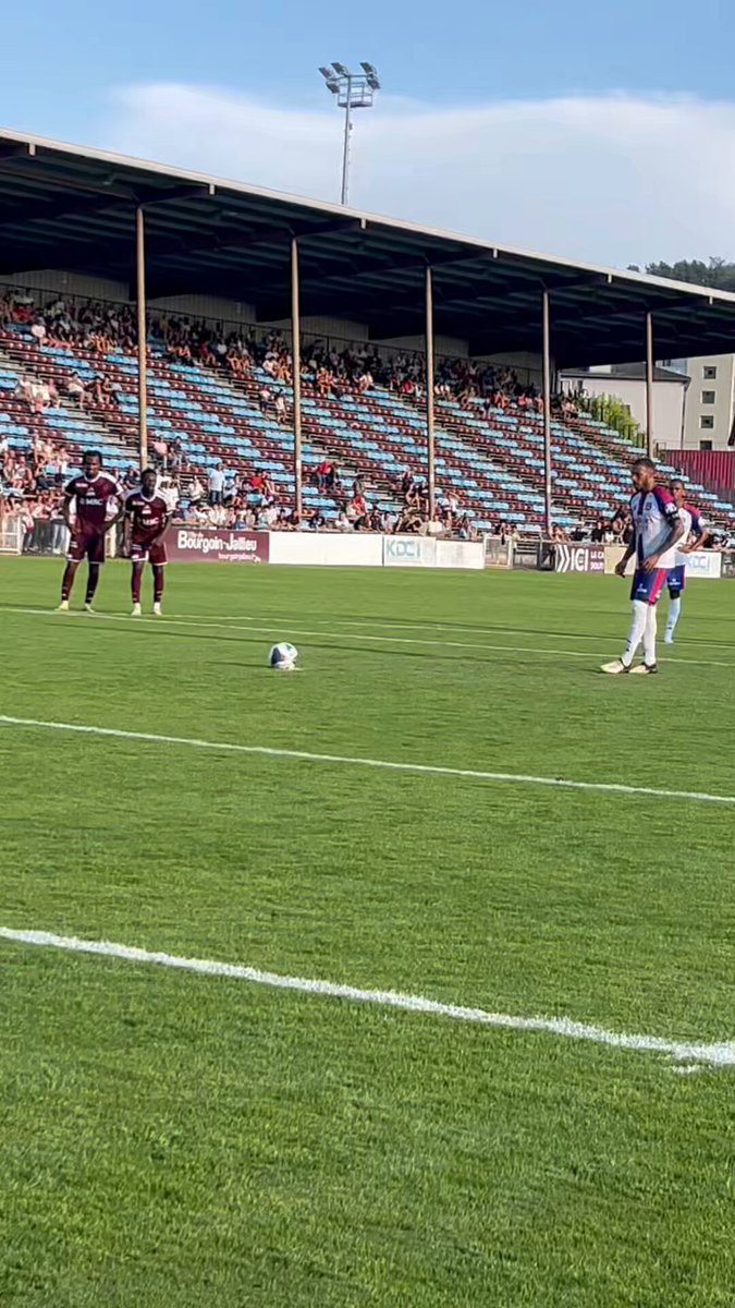 Corentin Tolisso inscrit un doublé avec penalty lors du match de l'OL