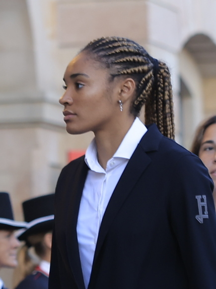 Mercato : Urgent ! Le PSG défie l'OL pour une star du Barça