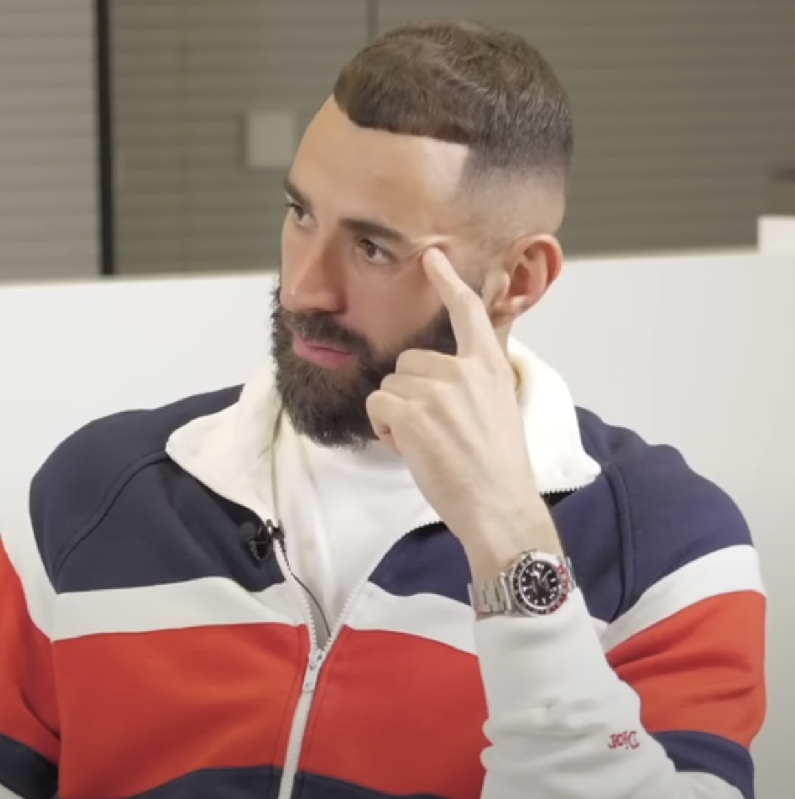 Mercato OL : Karim Benzema prêt à revenir gratuitement, mais bloqué par son engagement saoudien